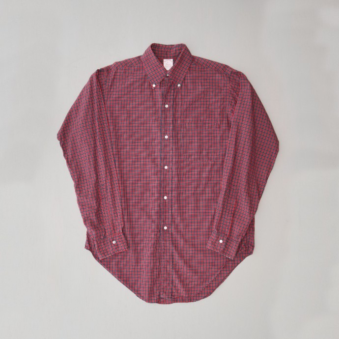 1970’s Brooks Brothers MAKERS BD SHIRT 6 BUTTON - PLAID RED