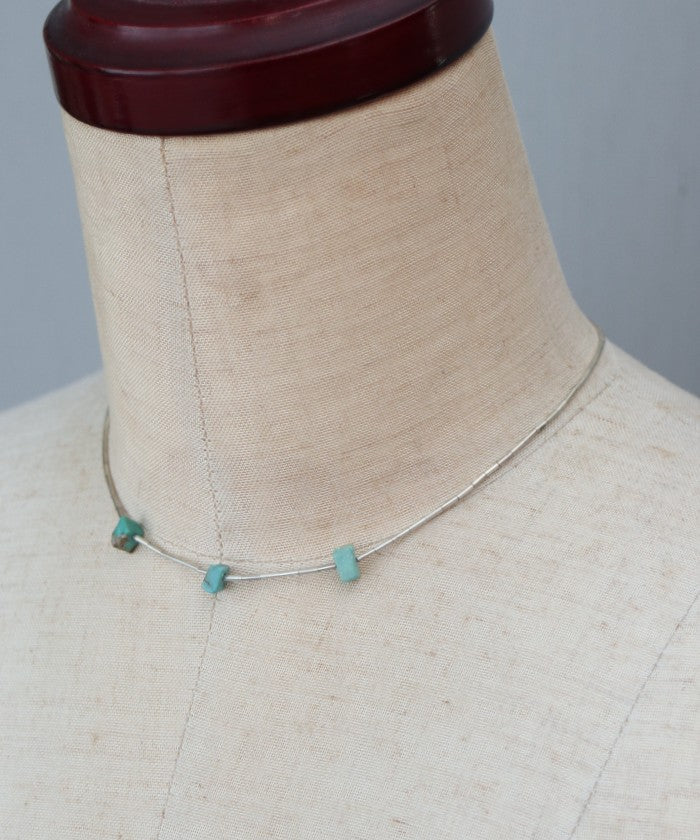 빈티지 Navajo Tirquoise 및 Liquid Silver Necklace -3
